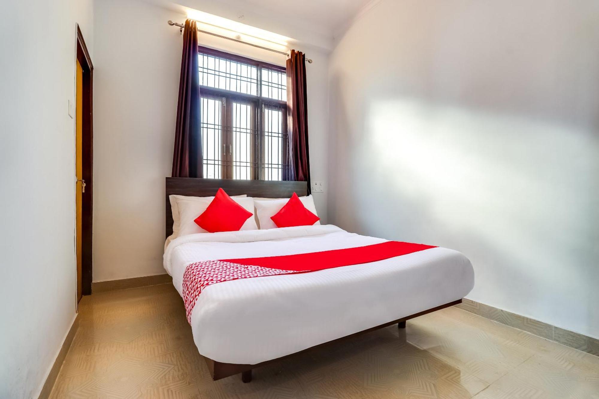 Hotel O The Velvet Chinhat Tiraha Екстериор снимка